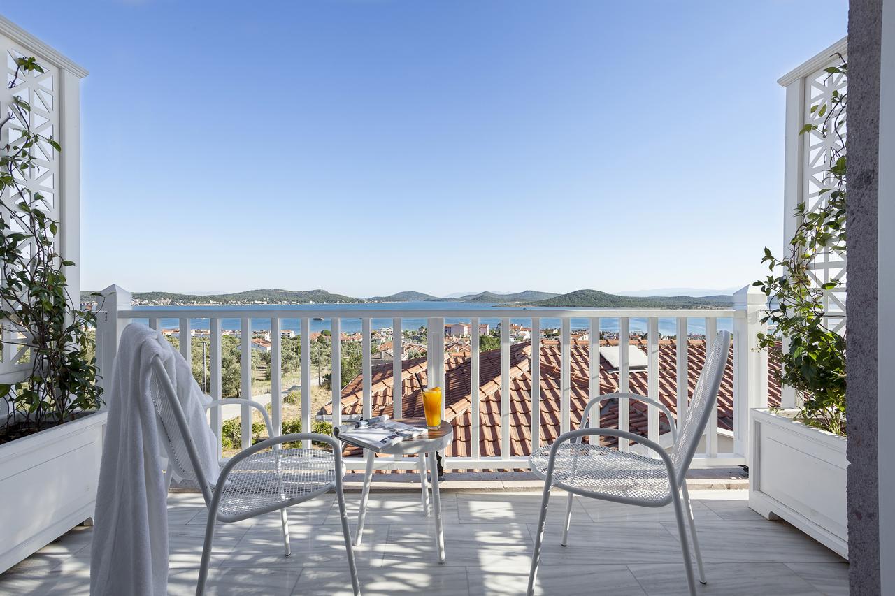 Cunda Pur Beyaz Hotel Buitenkant foto