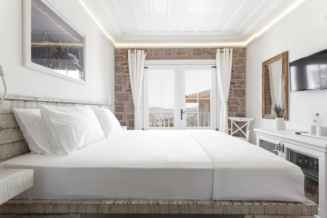 Cunda Pur Beyaz Hotel Buitenkant foto