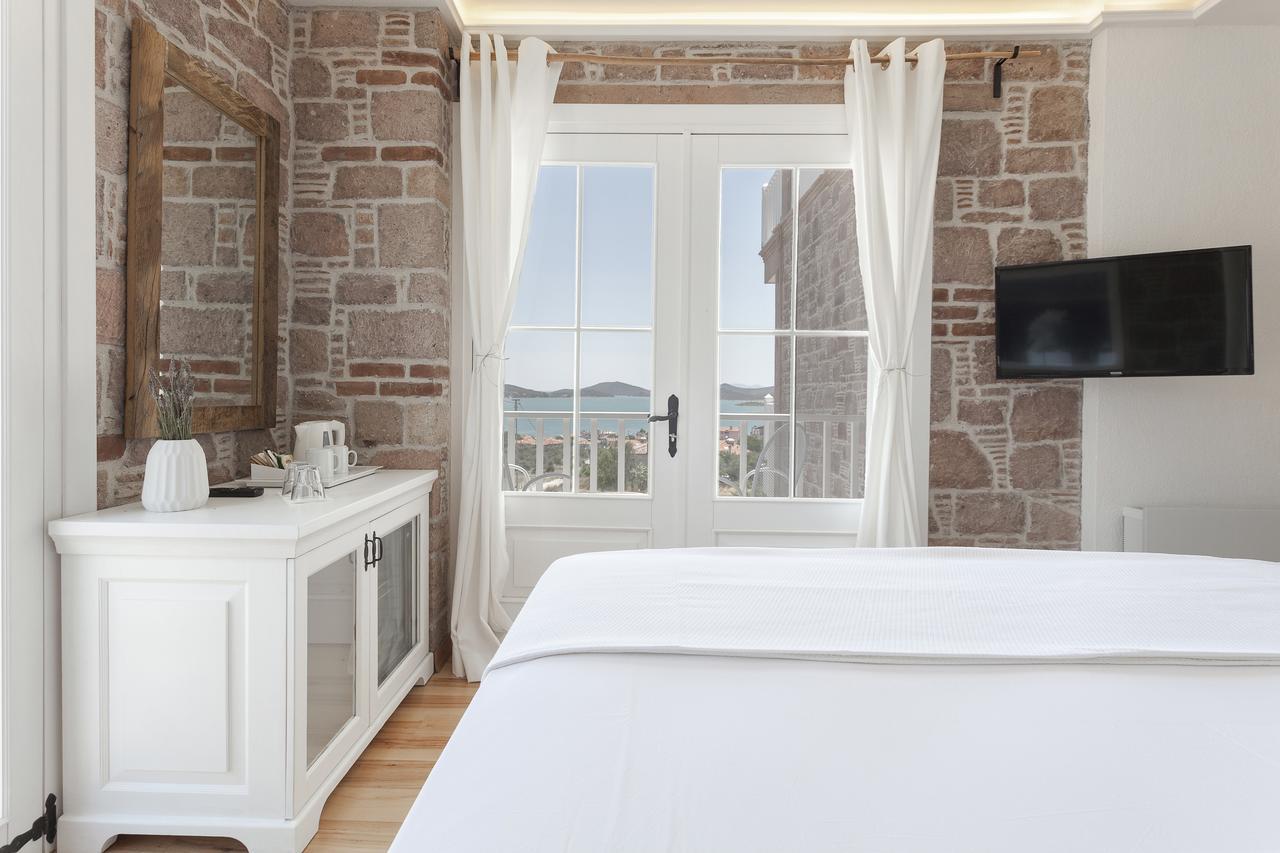 Cunda Pur Beyaz Hotel Buitenkant foto